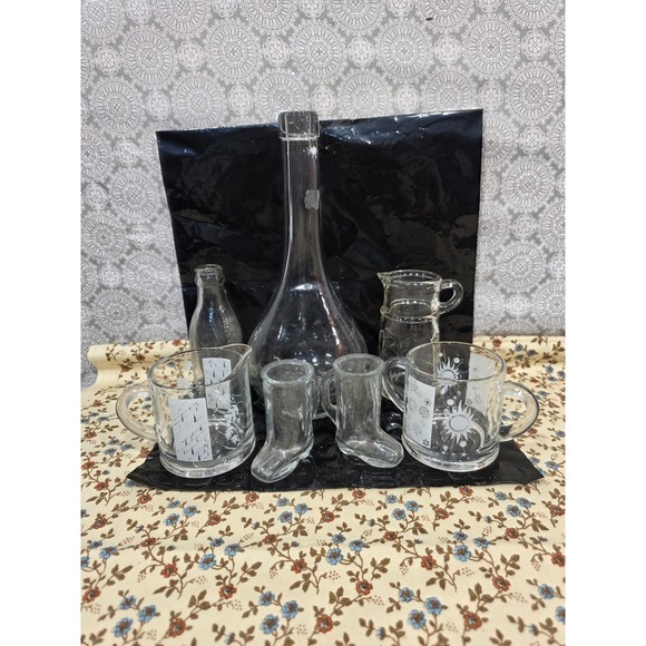 Vintage Assorted Clear Glass Barware Set Sun Moon Star Winter Scene Bottles Shot - Picture 1 of 11